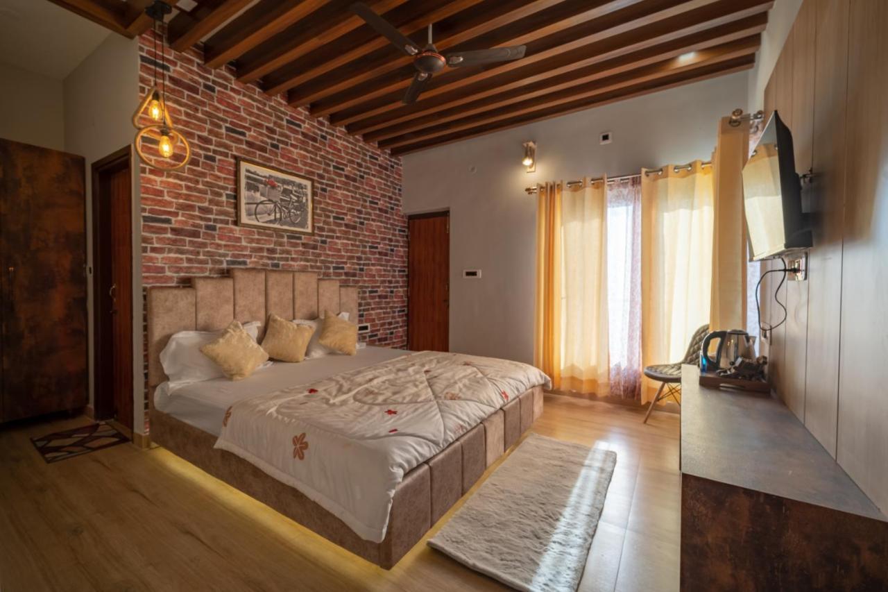 Aranya - Mussoorie Pensionat Exteriör bild